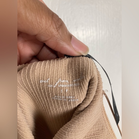Urban Outfitters Out From Under Tan Women´s Bodysuit ,Size S ,Normcore - Picture 2 of 15